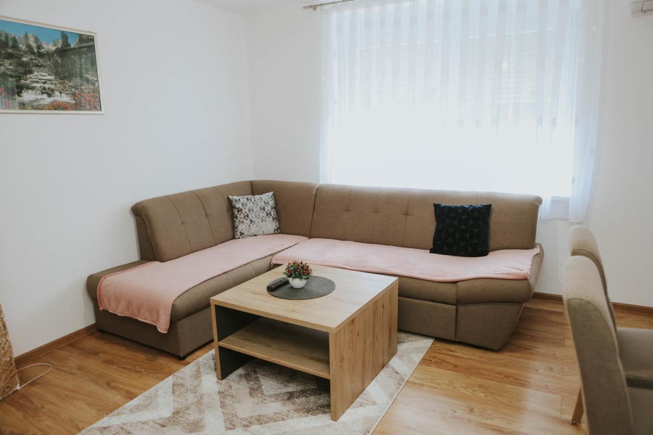 I&T Apartman Gospić Dış mekan fotoğraf